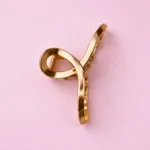 Metallic Gold Twist Claw Hair Clip - Image 3